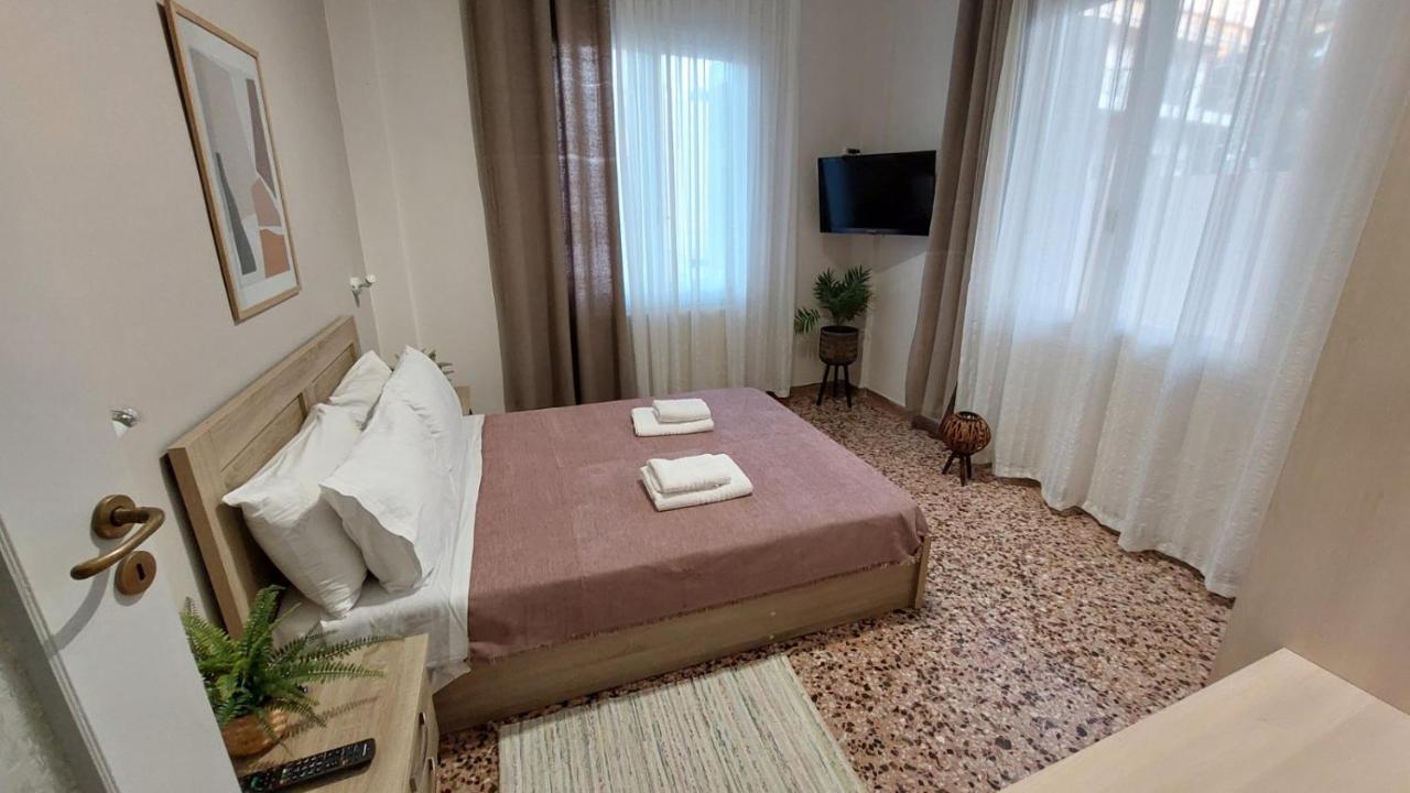 Ellis Home With Private Entrance And Nice Veranda 干尼亞 外观 照片