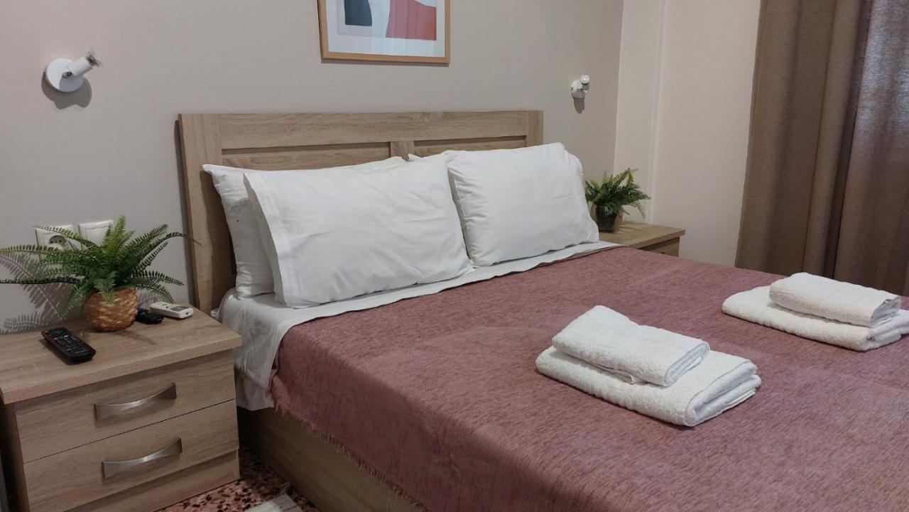 Ellis Home With Private Entrance And Nice Veranda 干尼亞 外观 照片