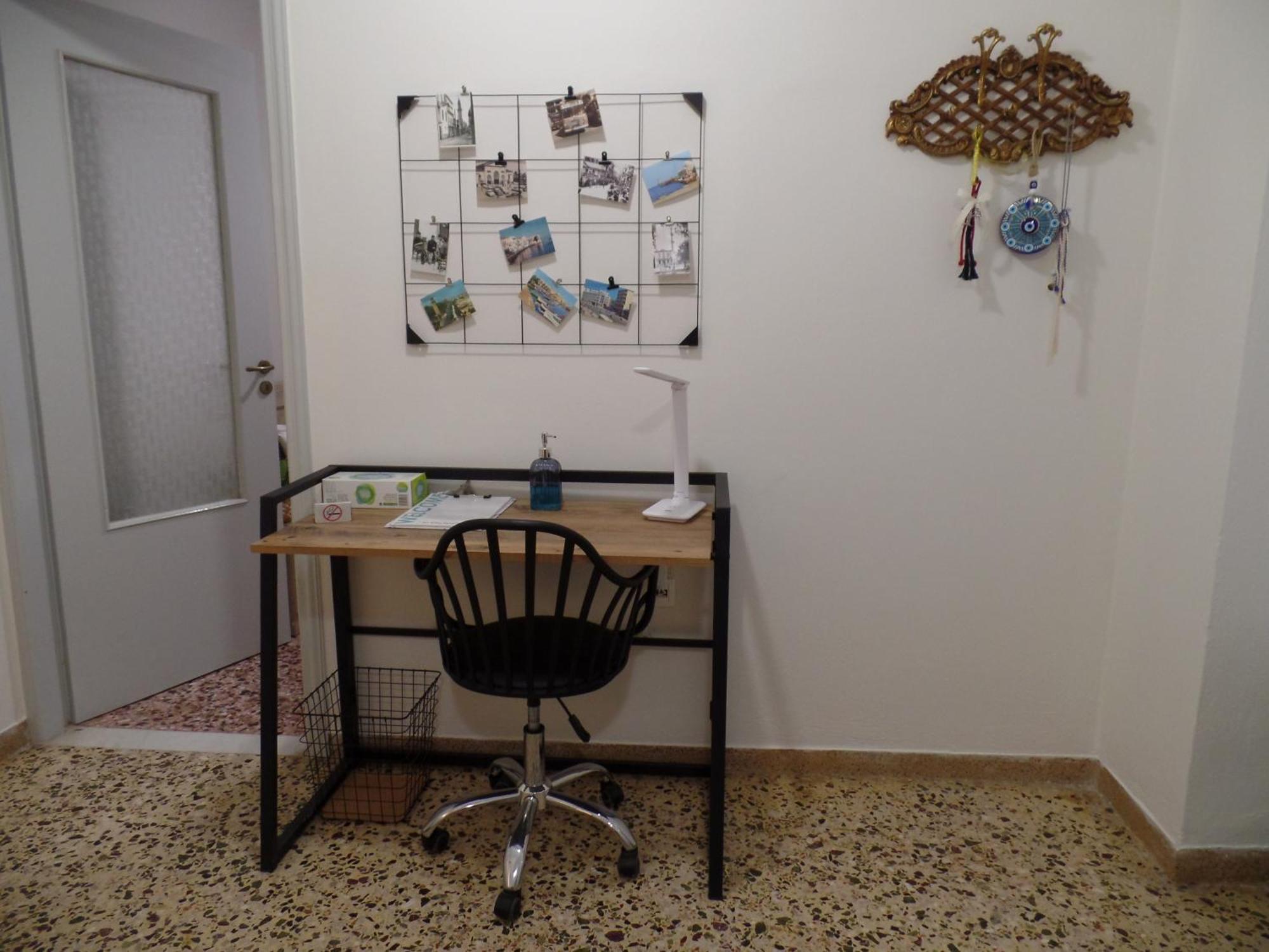 Ellis Home With Private Entrance And Nice Veranda 干尼亞 外观 照片