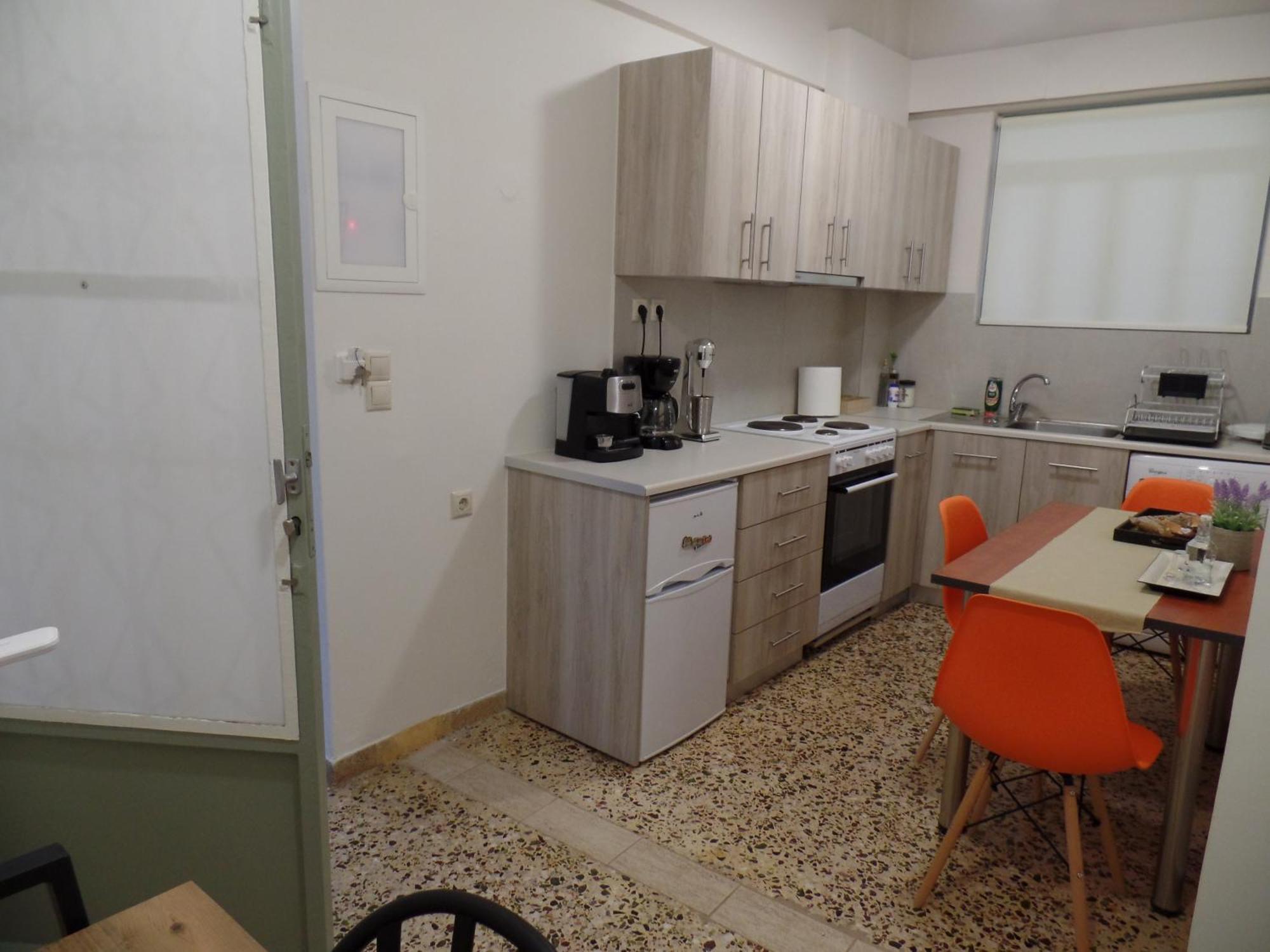 Ellis Home With Private Entrance And Nice Veranda 干尼亞 外观 照片